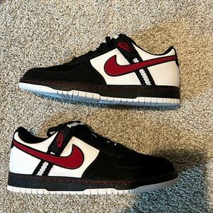 Nike Black and Red Women's Sneakers